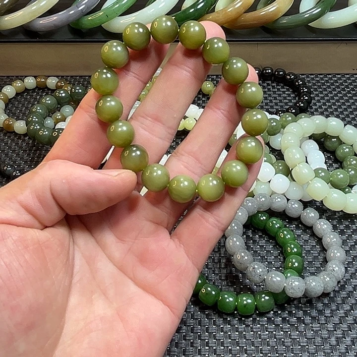 用***0和田玉未镶嵌手串