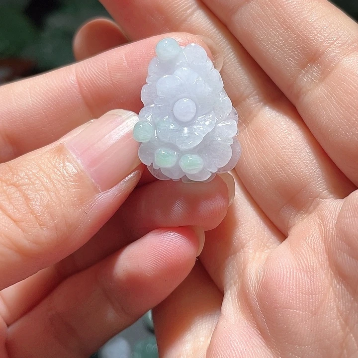 颈饰未镶嵌翡翠天