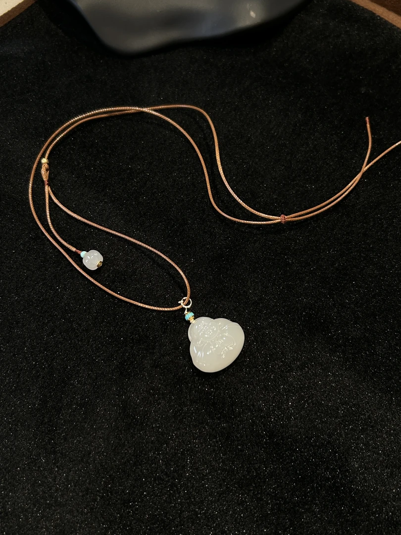 18K金 和田玉项链  258019