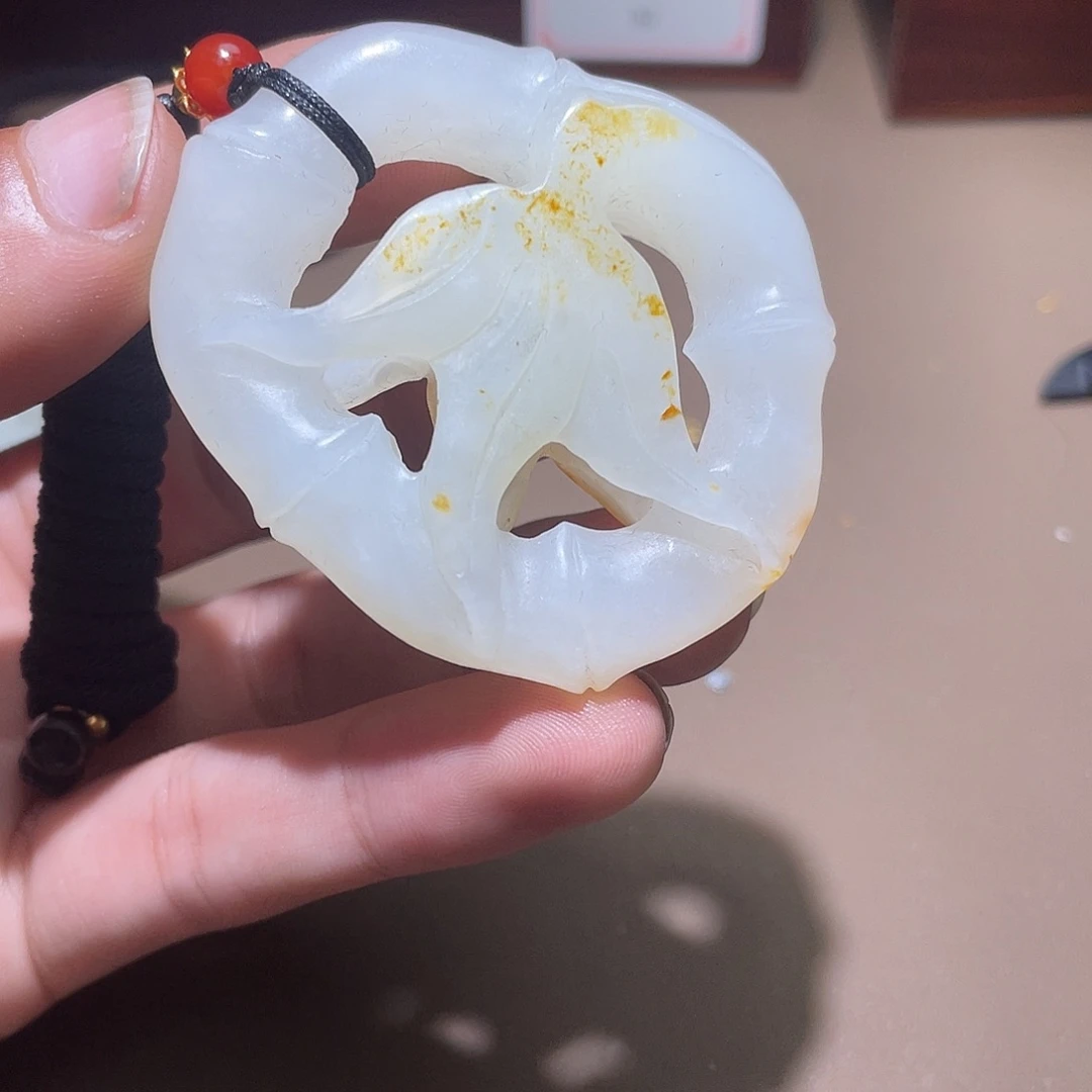 和田玉颈饰未镶嵌Z6