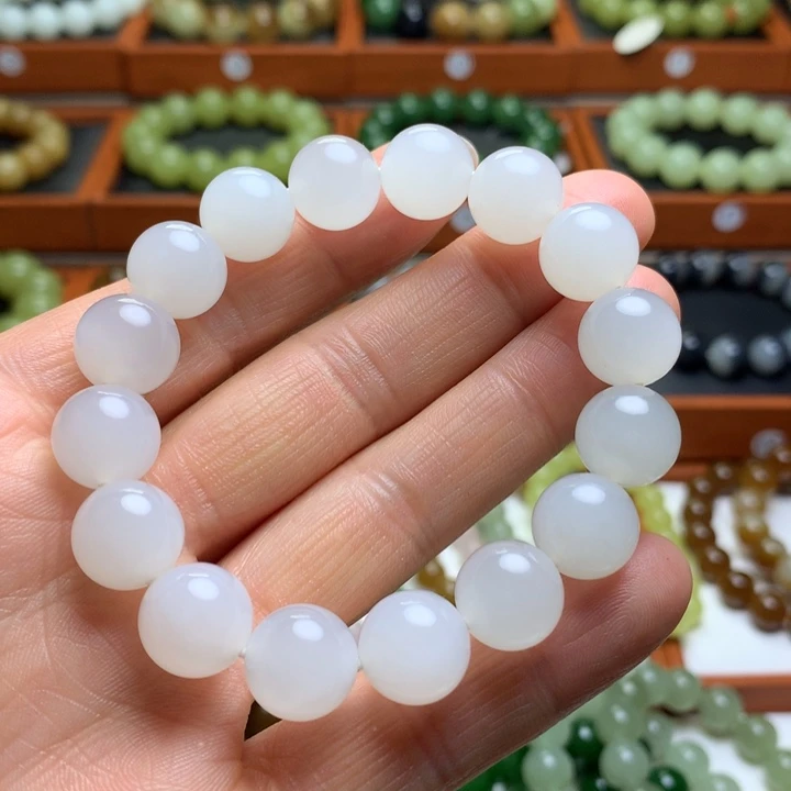 和田玉手串未镶嵌