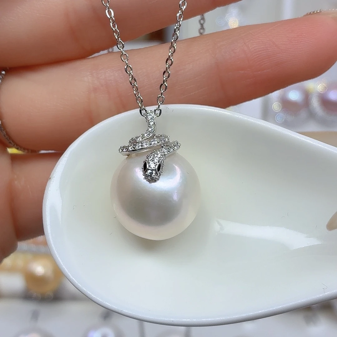 沐***颈饰银S925镶嵌淡水珍珠F