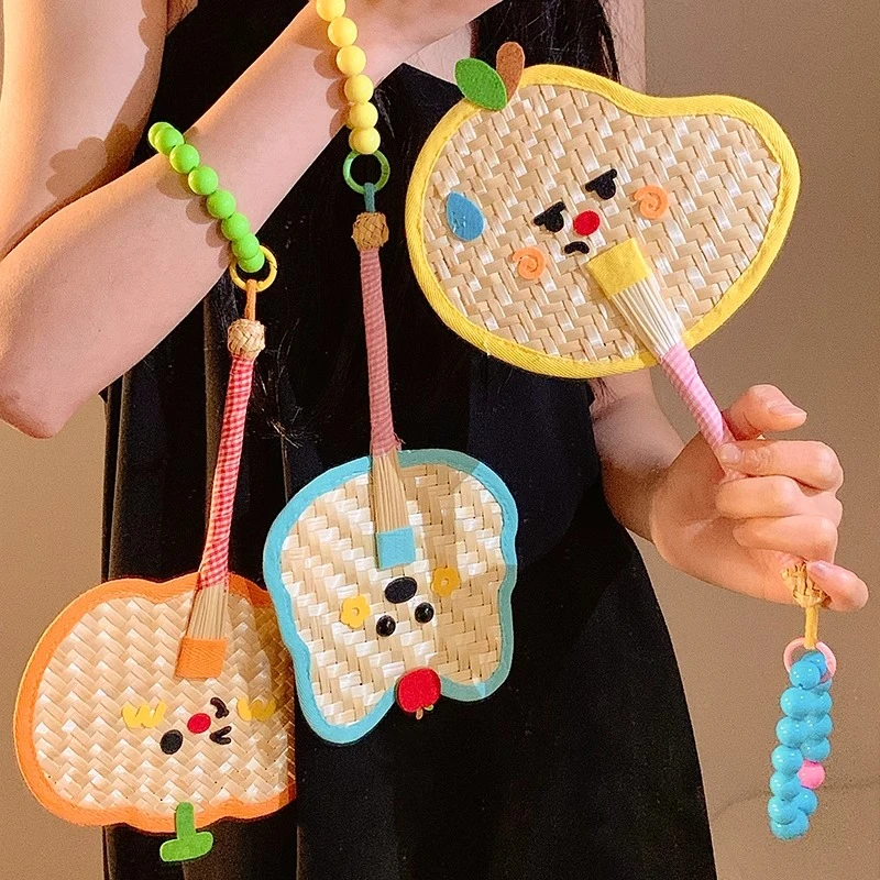 纯手工编织复古小狗和猫咪手拿蒲扇夏日便携手摇小扇子带挂绳情侣
