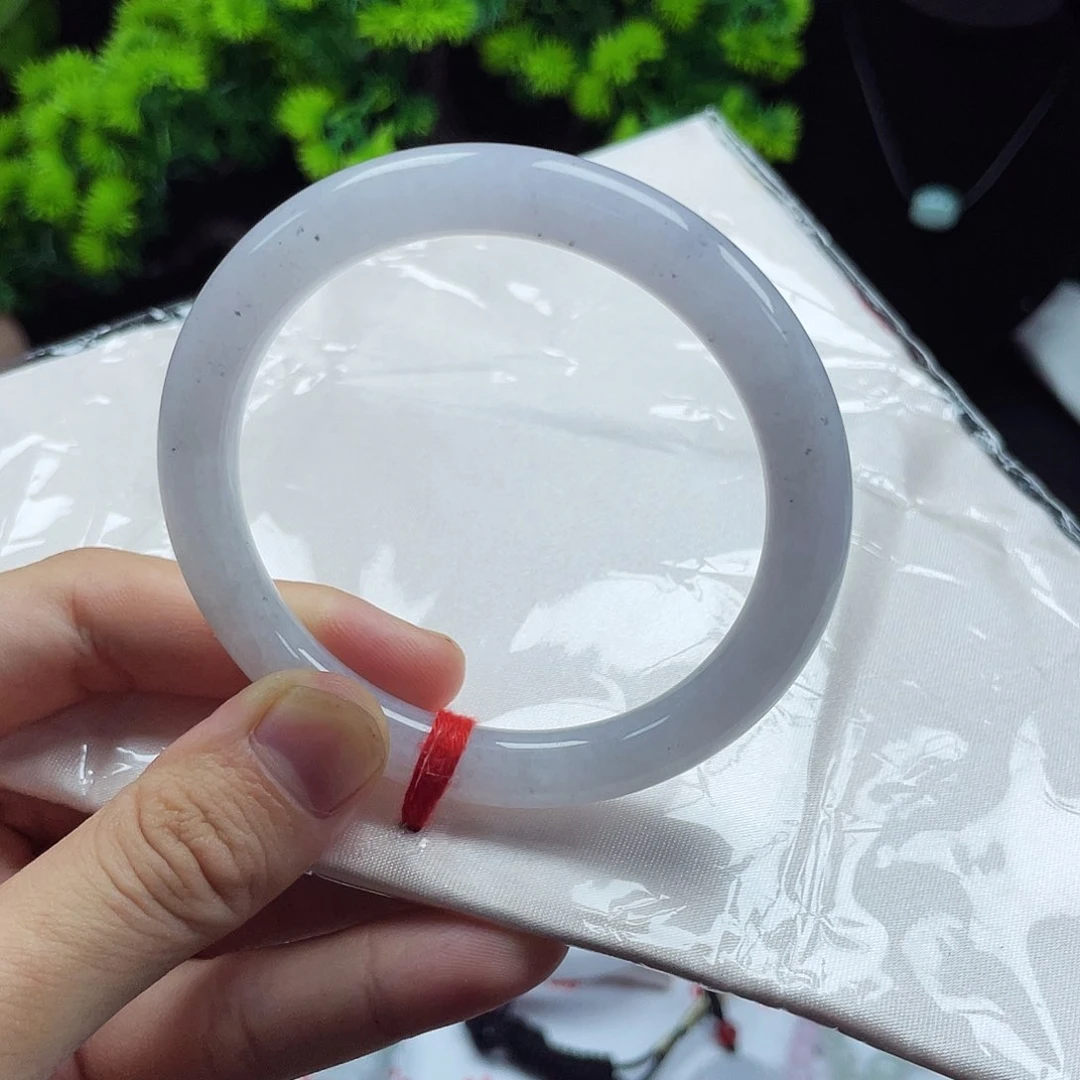 翡翠手镯未镶嵌天然翡翠手镯