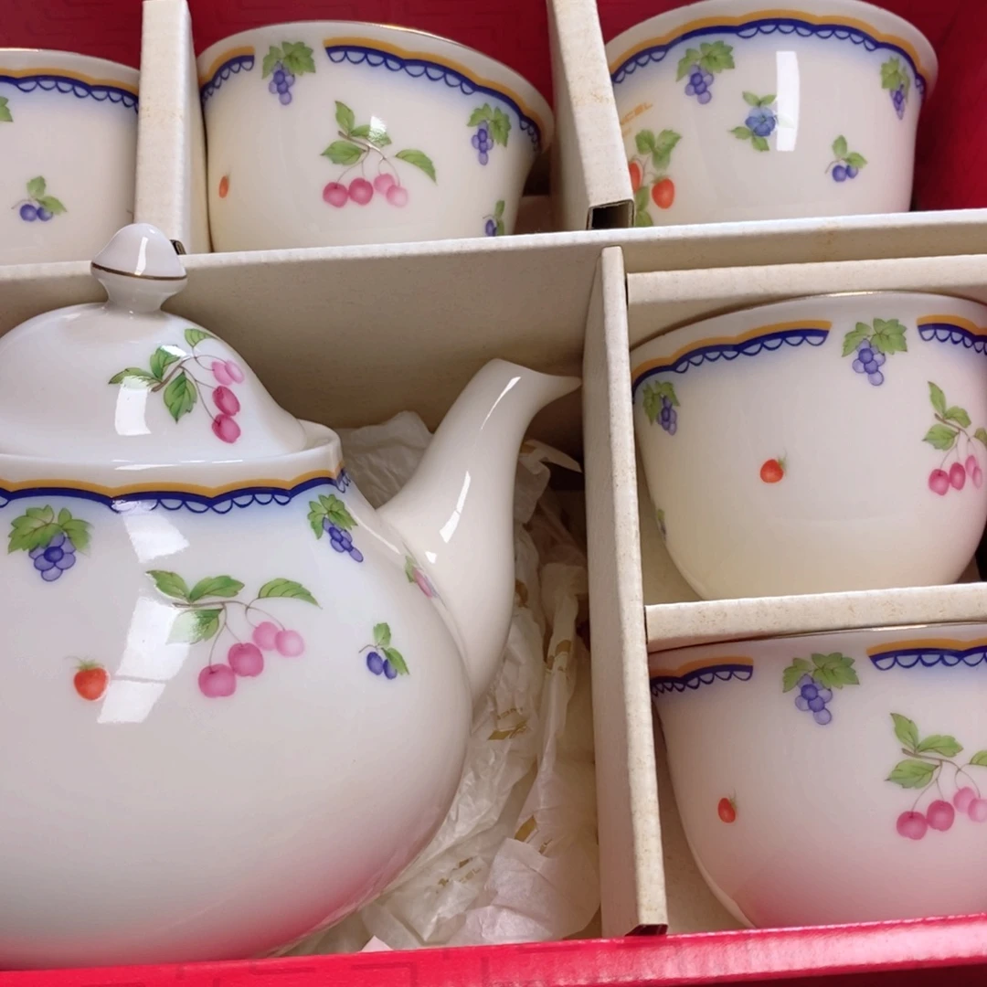 瓷片片片片片片片片片片片片