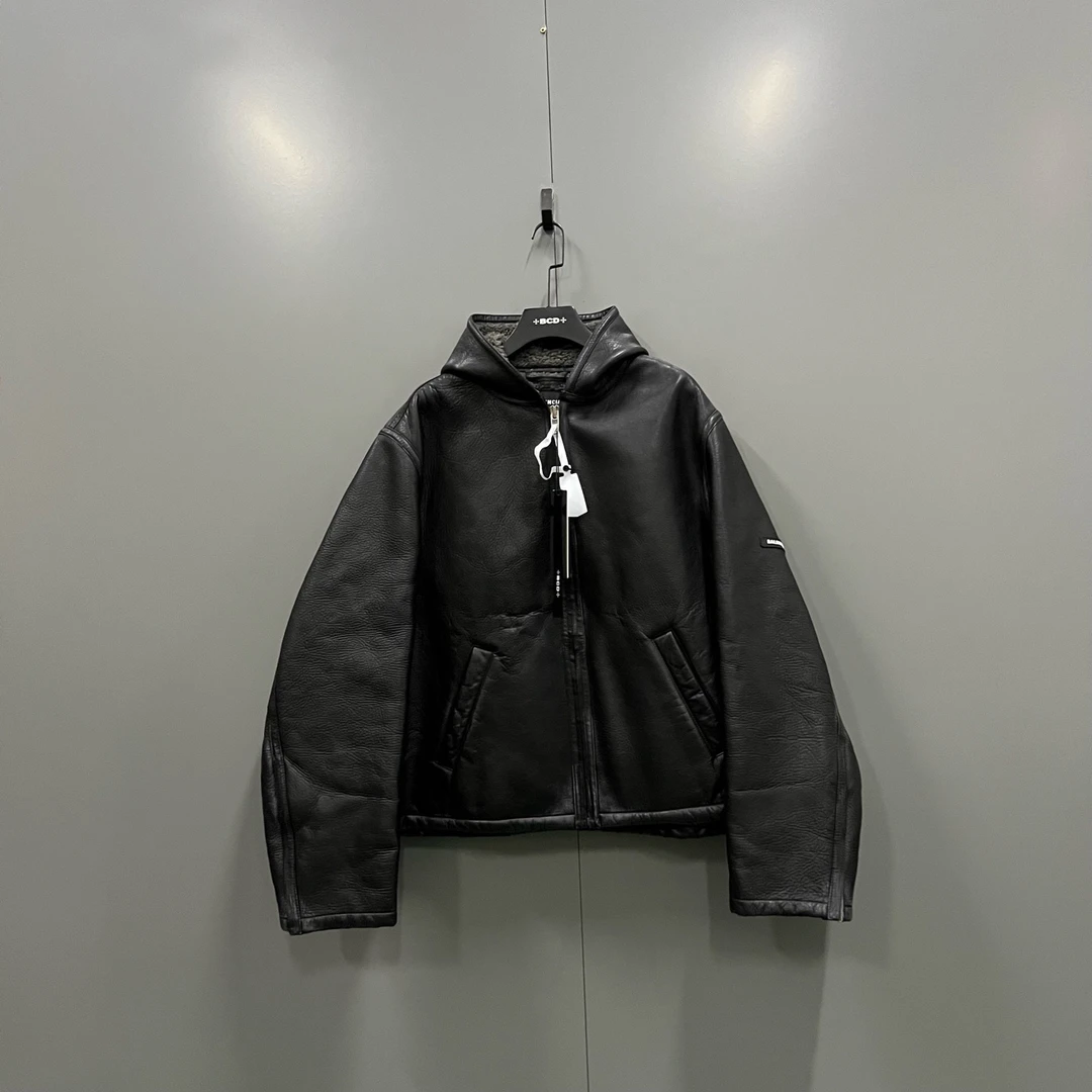 未使用 Balenciaga/巴黎世家 巴黎世家 黑色连帽皮衣夹克 44码/全