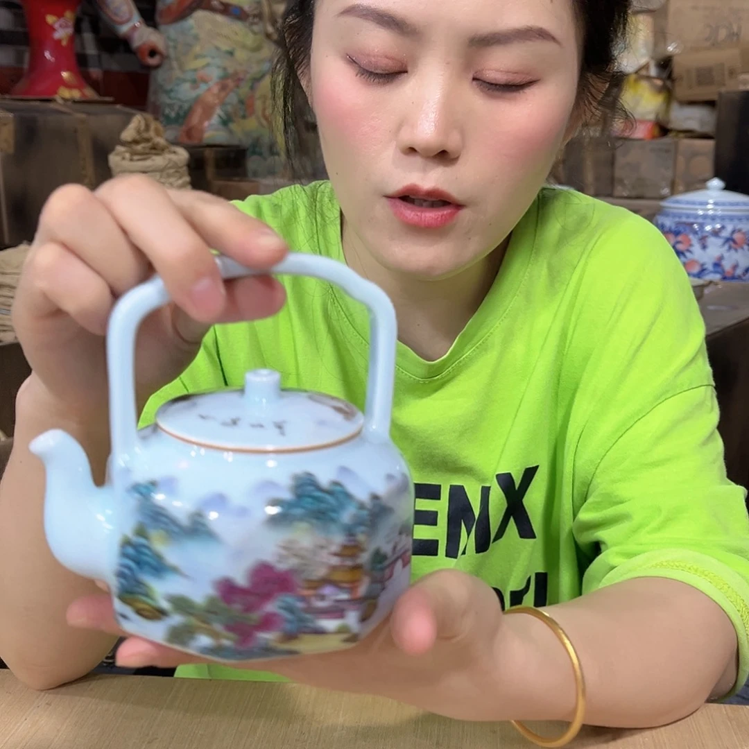 摆件/////景德镇陶瓷瓷器。