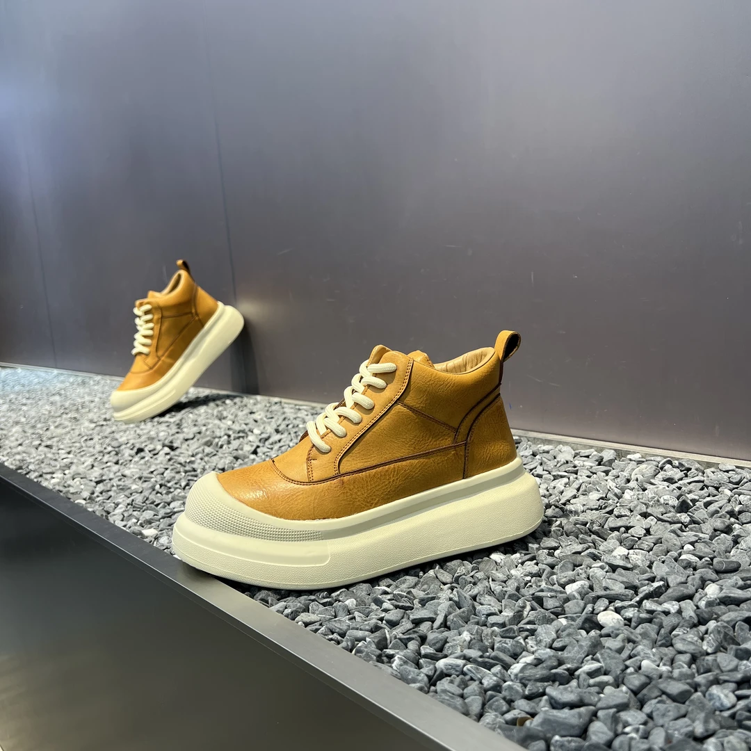 2025广州秋冬单棉同款轻奢超轻舒适系带厚底真皮休闲户外男潮鞋