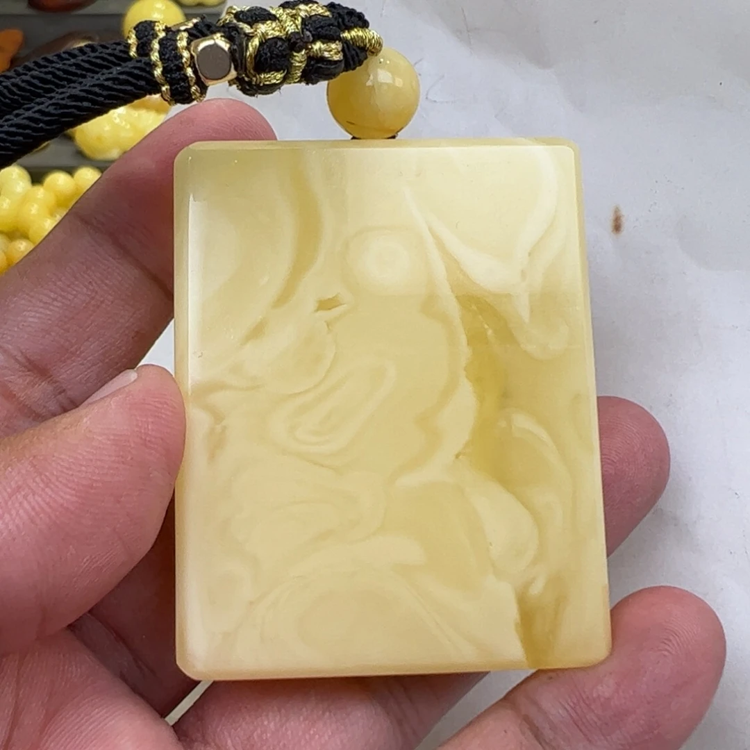 【闪购商品】琥珀裸石未镶嵌37克