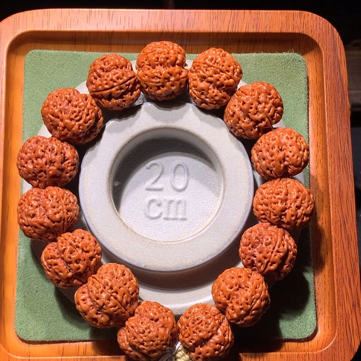 手串金刚菩提22+飞天梅花