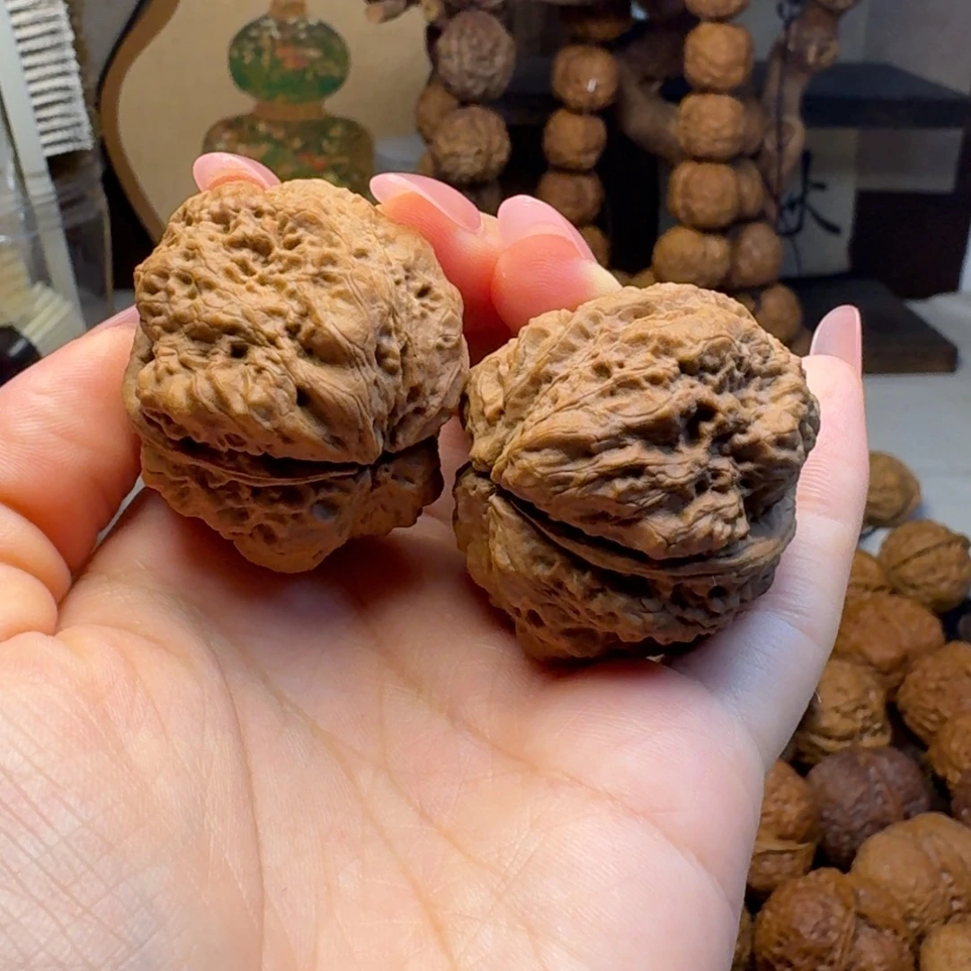 文玩核桃把件箭毒蛙39.2