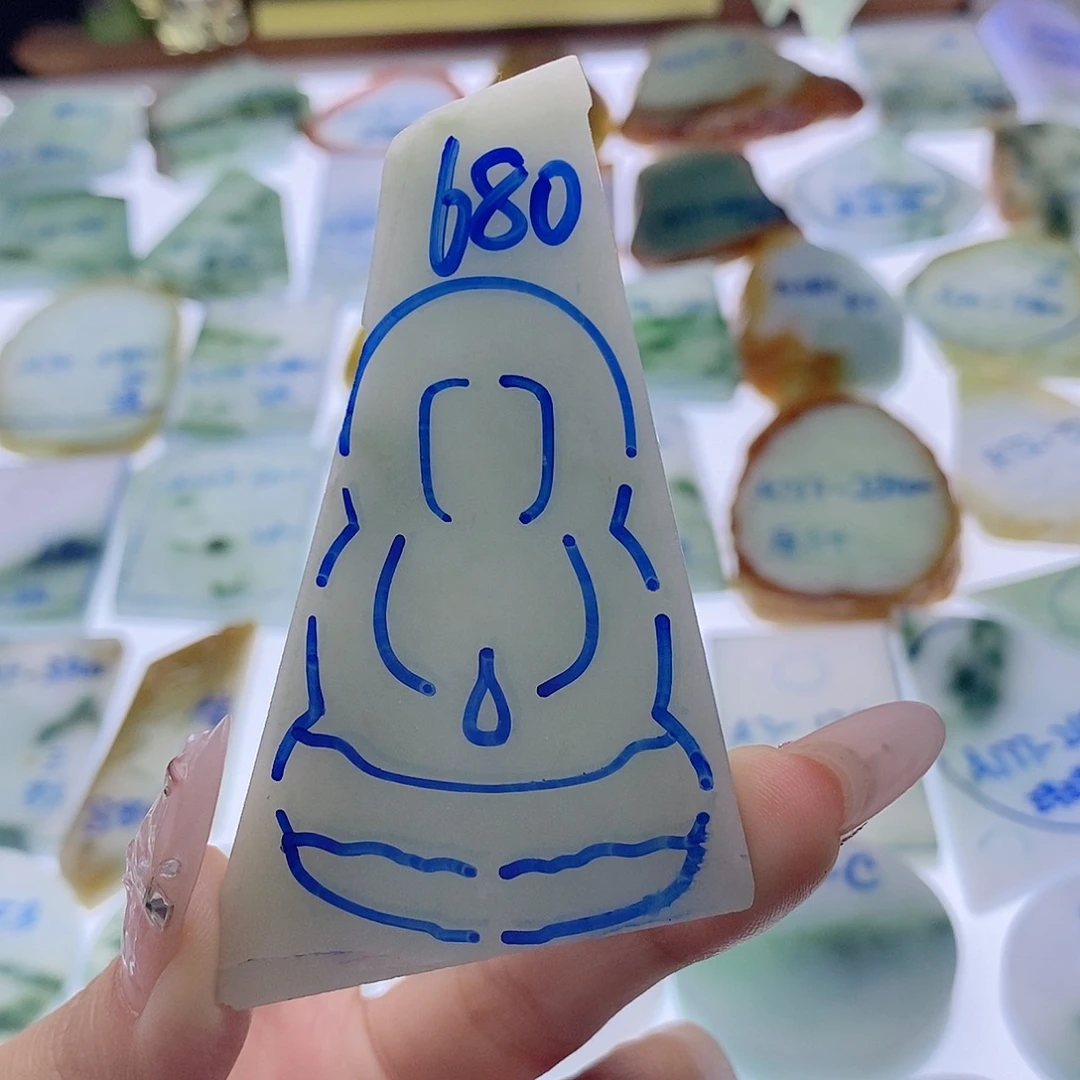 定制翡翠未镶嵌定制翡翠未镶嵌