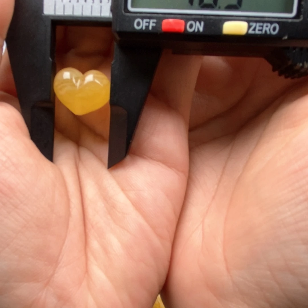 琥珀未镶嵌珠宝奇石蜜蜡屁桃