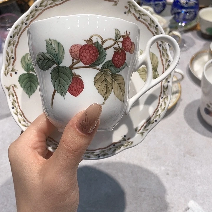 精品进口瓷器瓷片