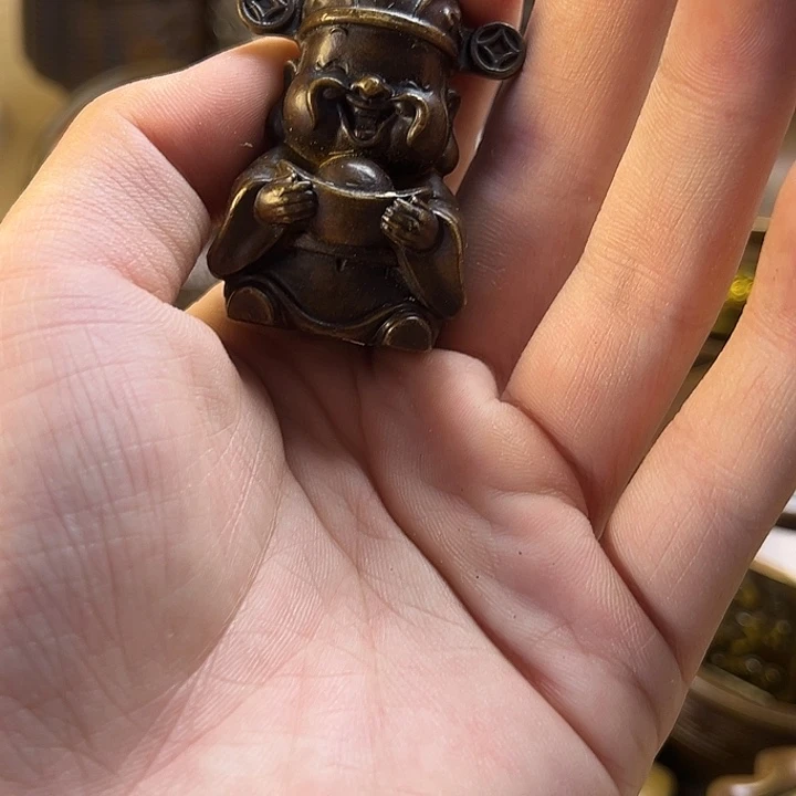 精美铜器，点击下单