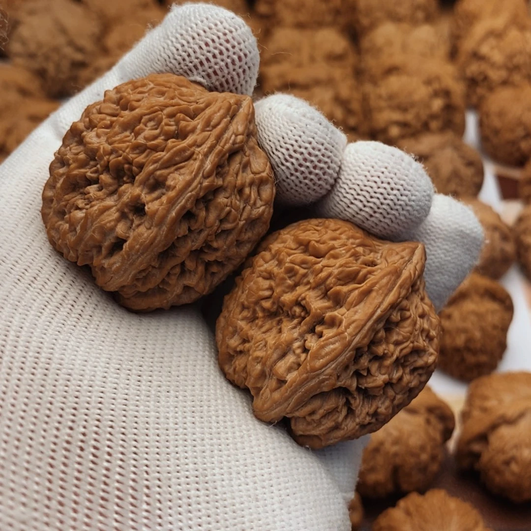 文玩核桃吊坠蒜头