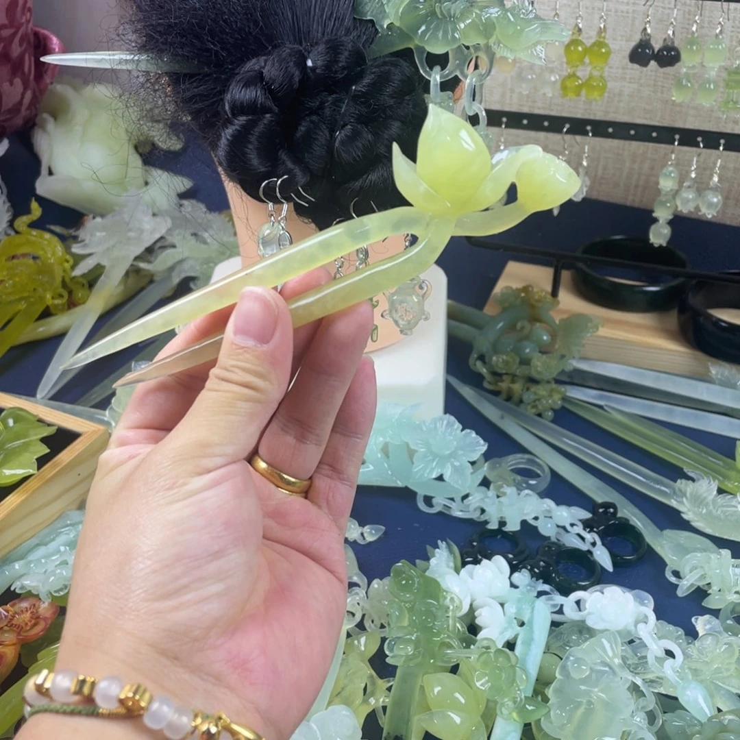 蛇纹石玉发饰未镶嵌