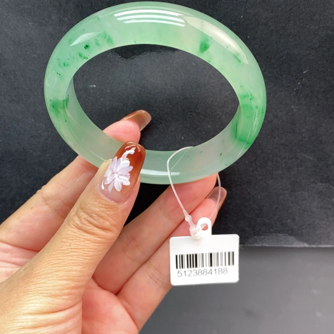 习***店石英质玉未镶嵌手镯