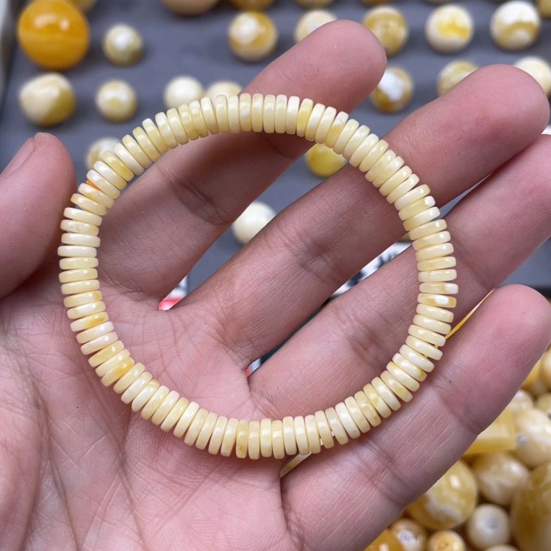 蜜蜡珠宝奇石未镶嵌