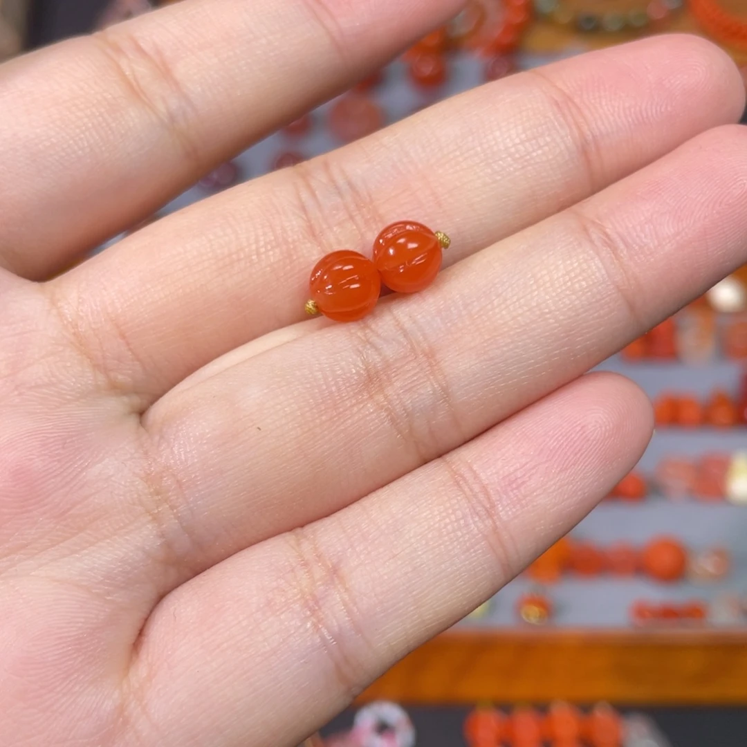 南红玛瑙未镶嵌冰红南瓜珠一对卡6.5