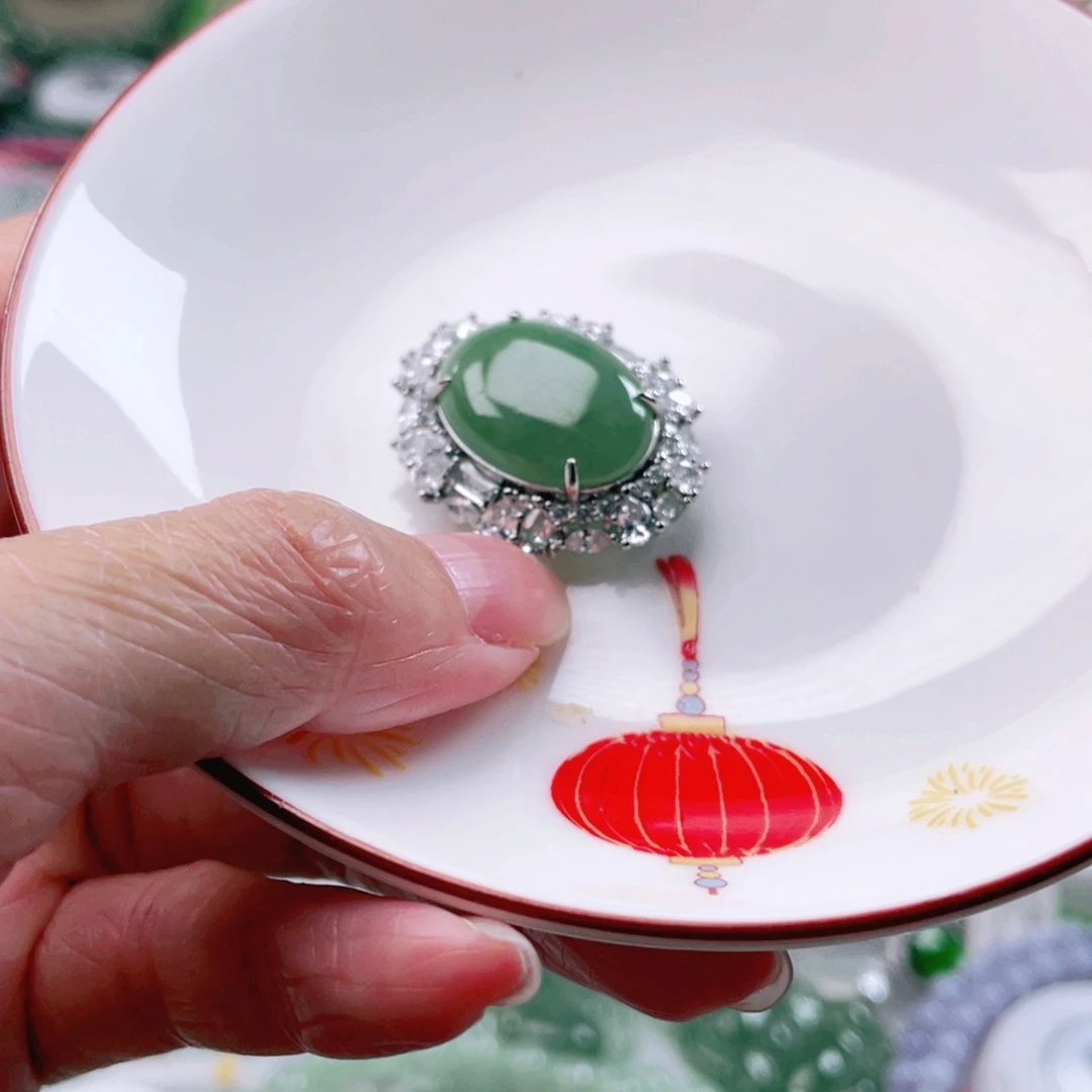 翡翠未镶嵌项链天然翡翠蛋面吊坠