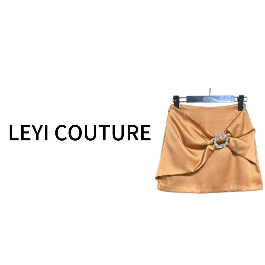 【 LEYI COUTURE】畑畑2025高端气质褶皱一粒扣短裙