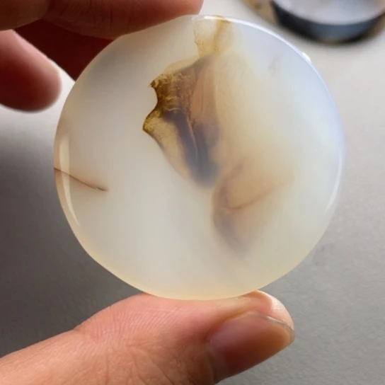 玛瑙/玉髓颈饰未镶嵌3****3