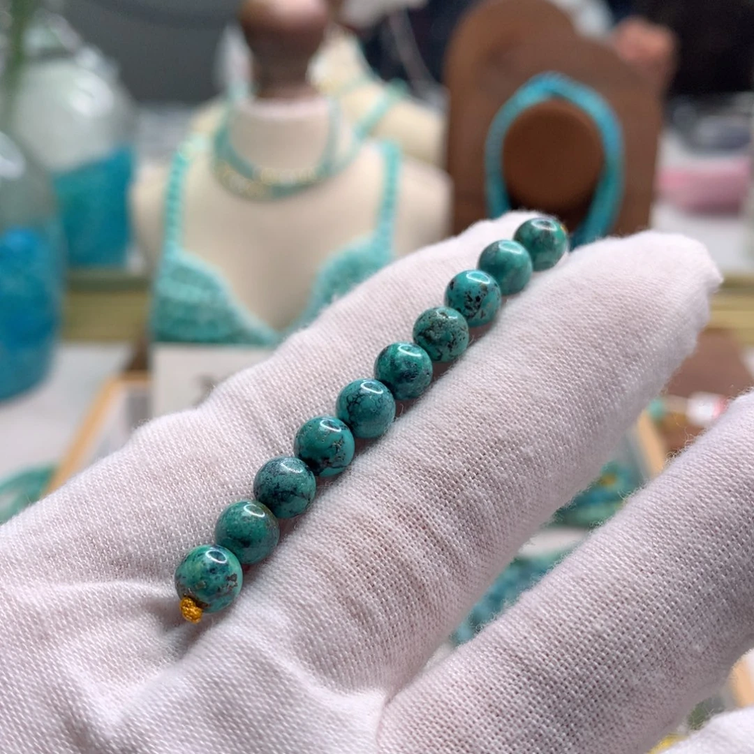 绿松石未镶嵌饰品