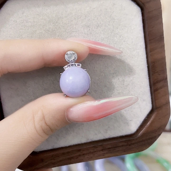 翡翠未镶嵌颈饰天然翡翠Ａ货