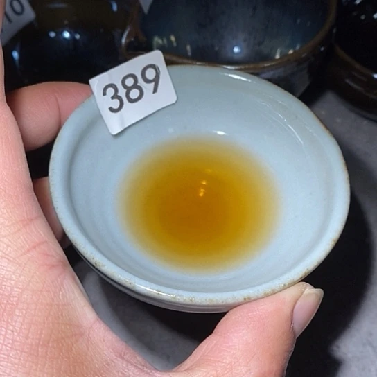 茶盏是因为一切不开心