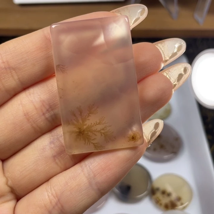 未镶嵌玛瑙象形福利款玛瑙/玉髓