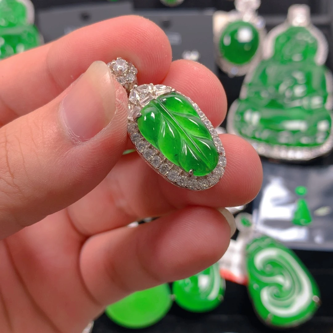 翡翠银S925镶嵌颈饰叶