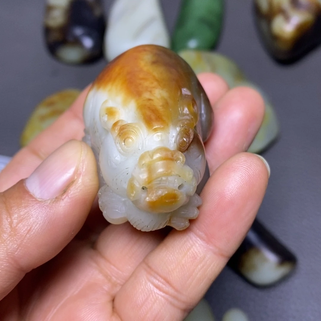 和田玉未镶嵌挂件