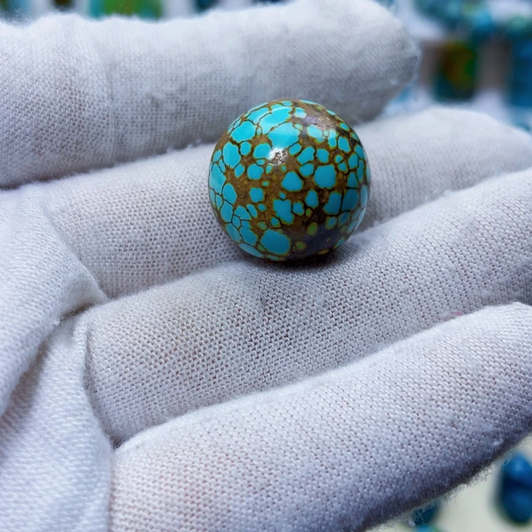 绿松石未镶嵌饰品