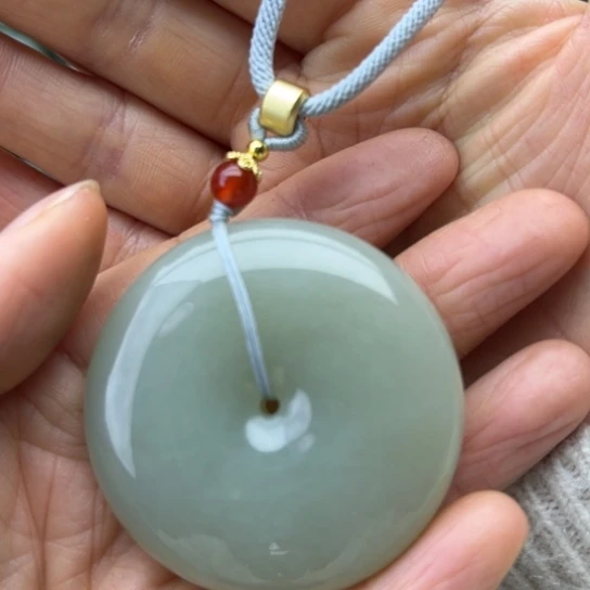 和田玉未镶嵌珠宝半成品