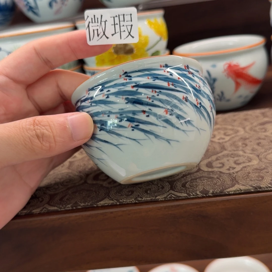 釉下手绘茶具微瑕
