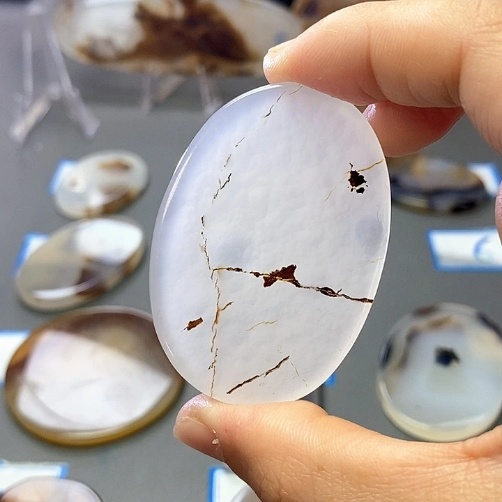 玛瑙/玉髓未镶嵌珠宝半成品