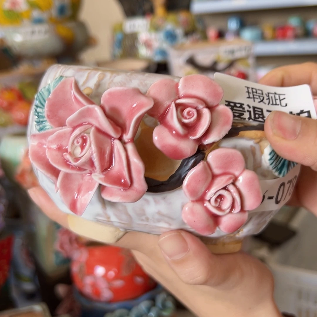 玉***儿瑕疵2578 满18.8米发货爱退款拉黑