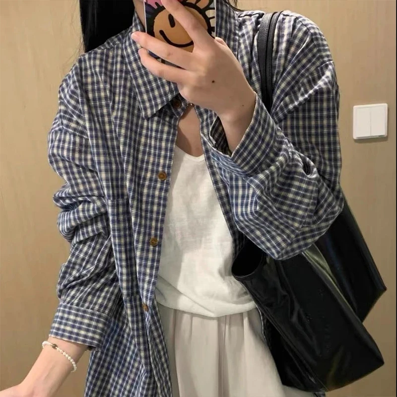 韩版轻奢蓝色格子衬衫女春秋新款宽松遮肉显瘦长袖衬衣外搭秋上衣