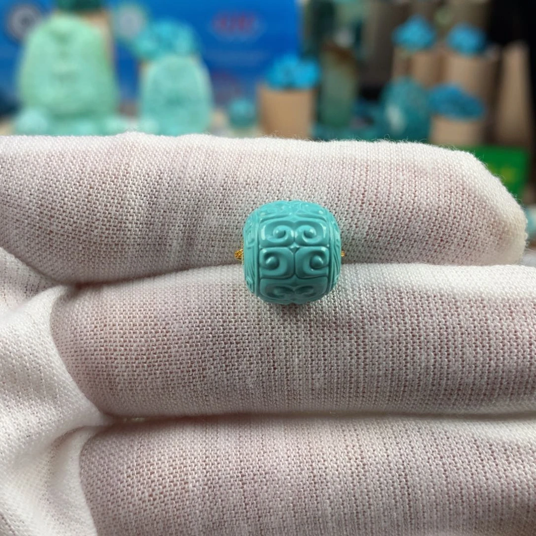 绿松石未镶嵌珠宝奇石12.1mm