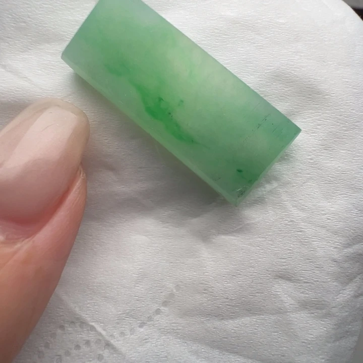 定制翡翠未镶嵌包工