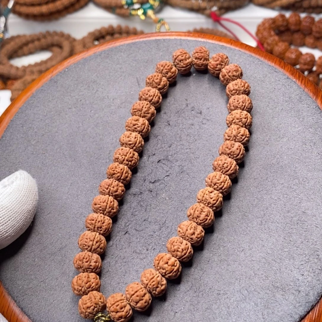 手串金刚菩提五瓣飞碟平头老树王，尺寸11+