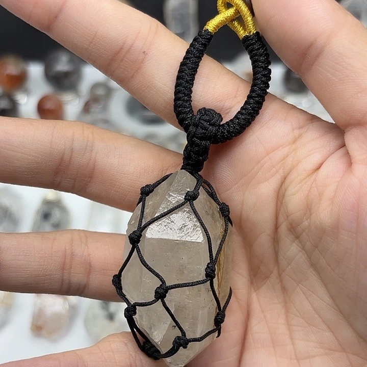 水晶未镶嵌颈饰闪灵钻挂件