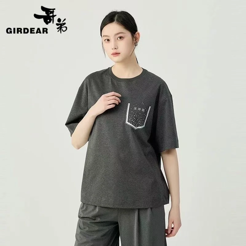 哥弟2024新款时尚休闲百搭夏季显瘦轻薄烫钻深呼吸T恤1300902