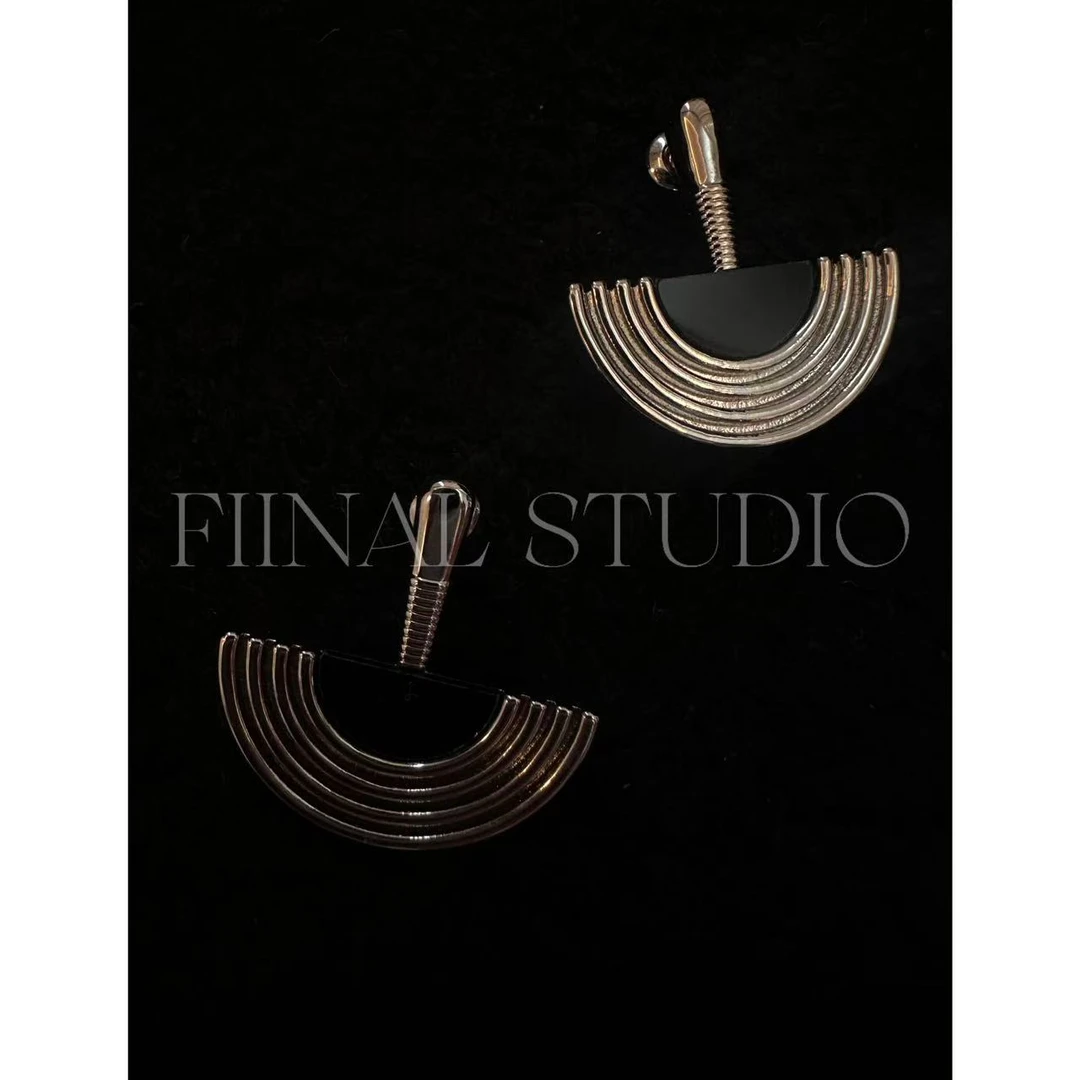 合金树脂耳饰 FIINAL《半岛螺纹》女士金属复古风耳环小众时尚
