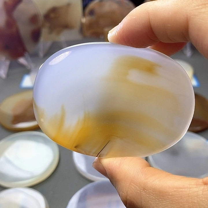 玛瑙/玉髓未镶嵌珠宝半成品