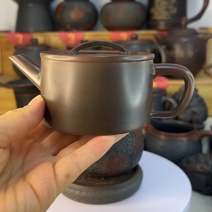 广西钦州坭兴陶茶壶