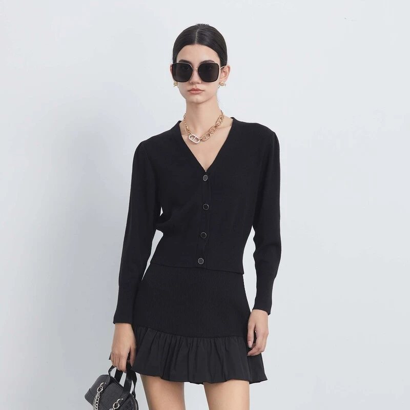 sdeer圣迪奥时尚气质通勤百搭黑色短款针织衫开衫上衣S233Z3514
