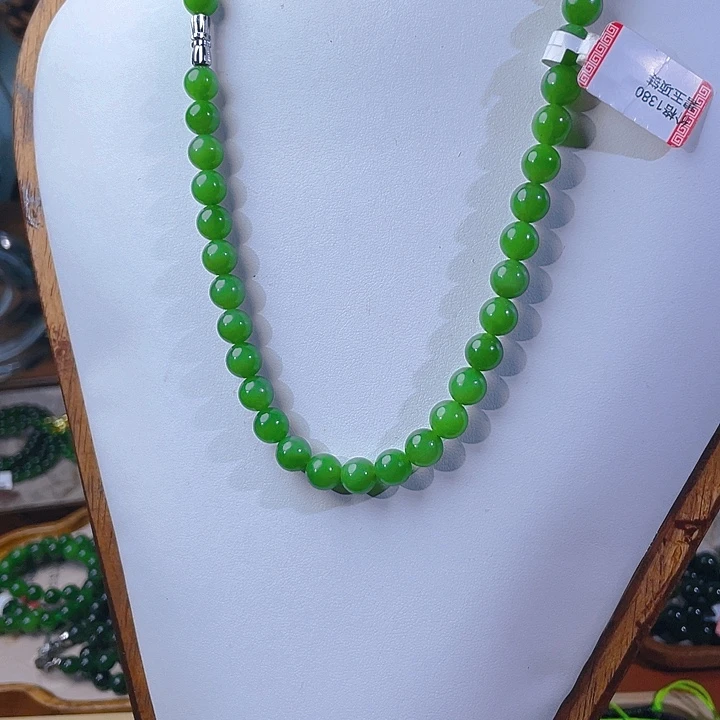 漠***北和田玉（碧玉）未镶嵌颈饰8