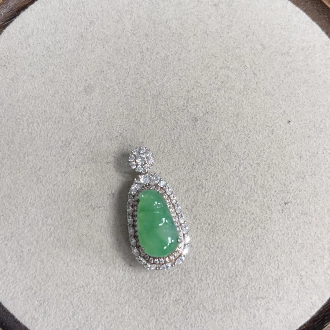 翡翠银S925镶嵌颈饰